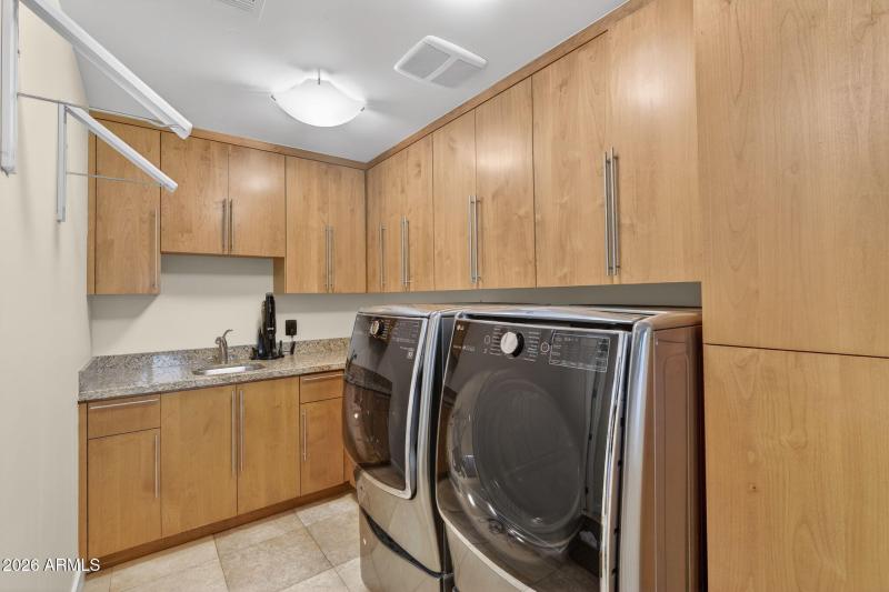 37-web-or-mls-34-Via De La Luna