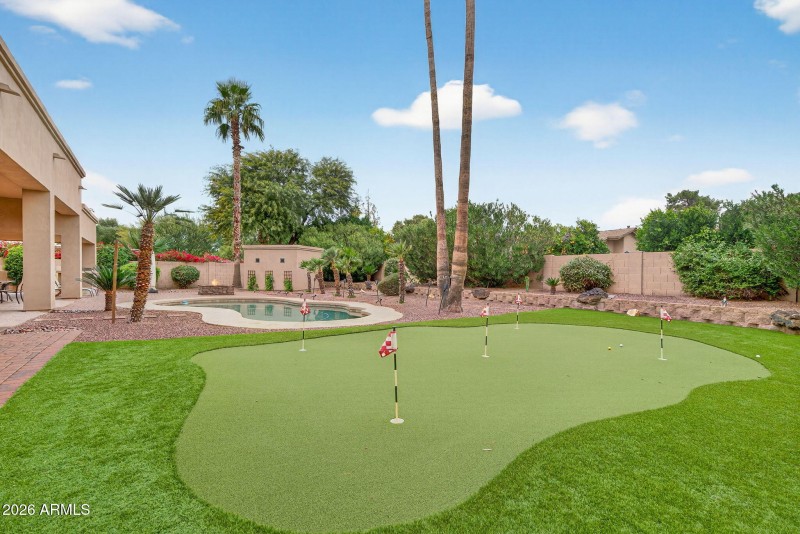 45-web-or-mls-44-Via De La Luna