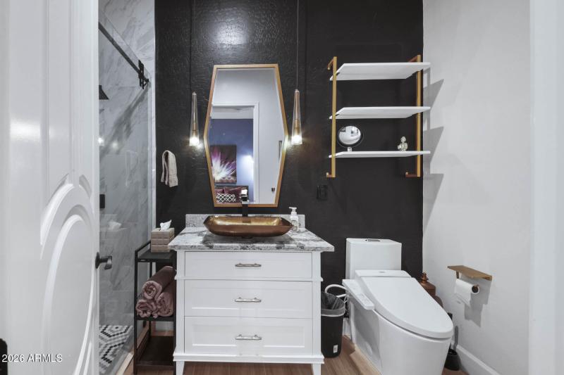 BR-4-5-PURPLE-PETAL-SUITE-ENSUITE