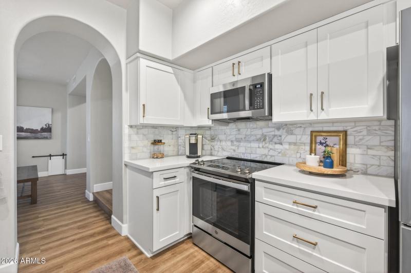 4221 E Rancho Caliente Drive