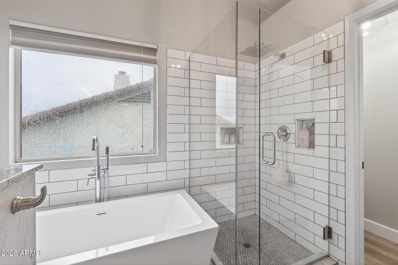 4221 E Rancho Caliente Drive