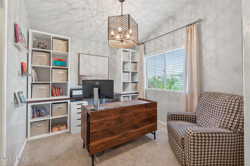 4221 E Rancho Caliente Drive