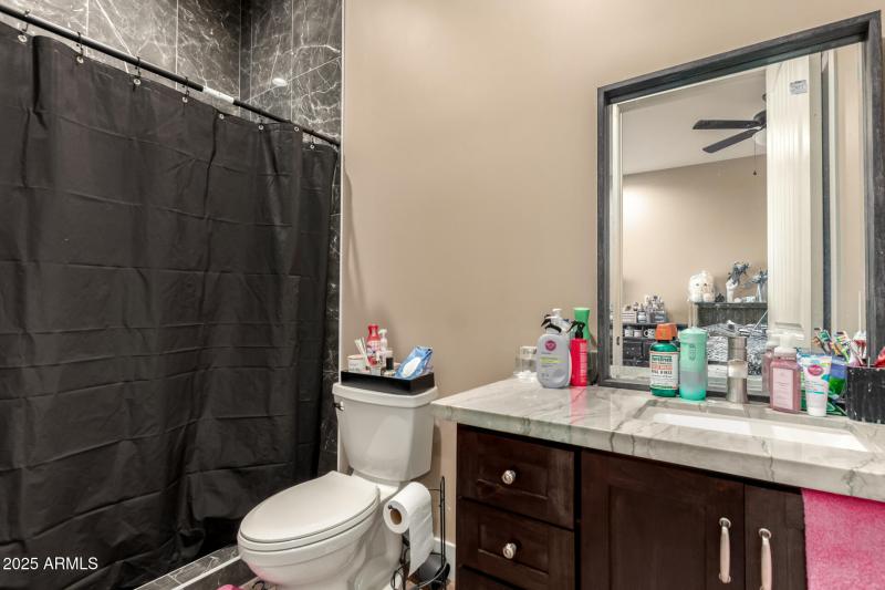 30 - La Mirada 22951