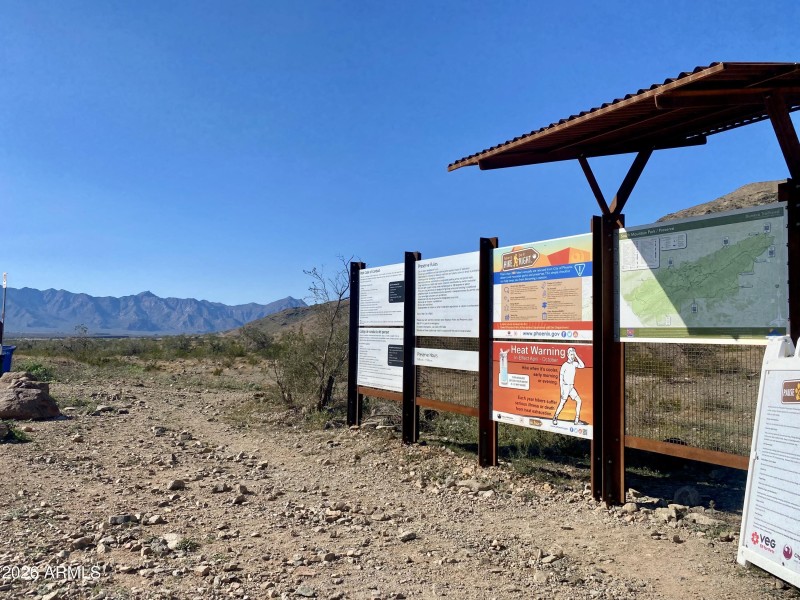 Access to over 100 miles of trails here!