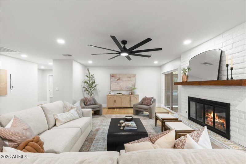 05-DesertSkyREM - 1106 N. Villa Nueva-04