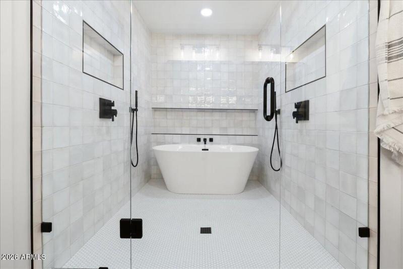 12-DesertSkyREM - 1106 N. Villa Nueva-11