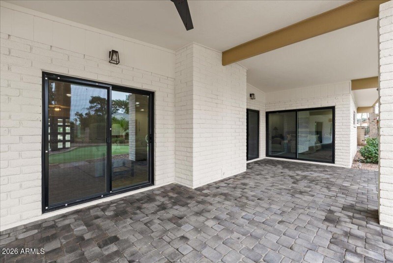 39-DesertSkyREM - 1106 N. Villa Nueva-38