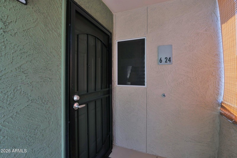 4-web-or-mls-P1245657