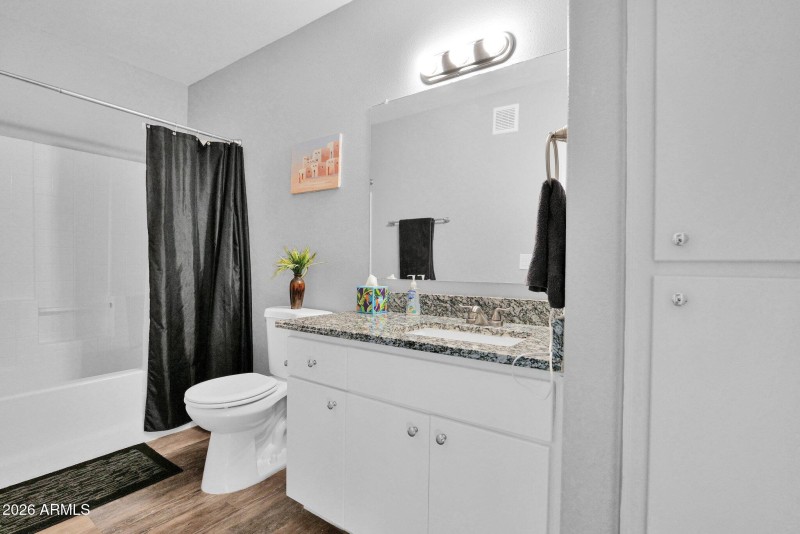 8-web-or-mls-P1245662