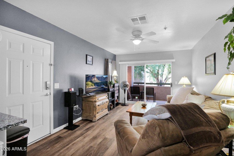 16-web-or-mls-P1245676