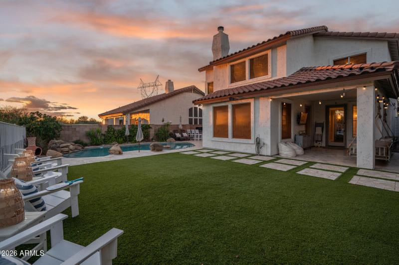 4221 E Rancho Caliente Drive