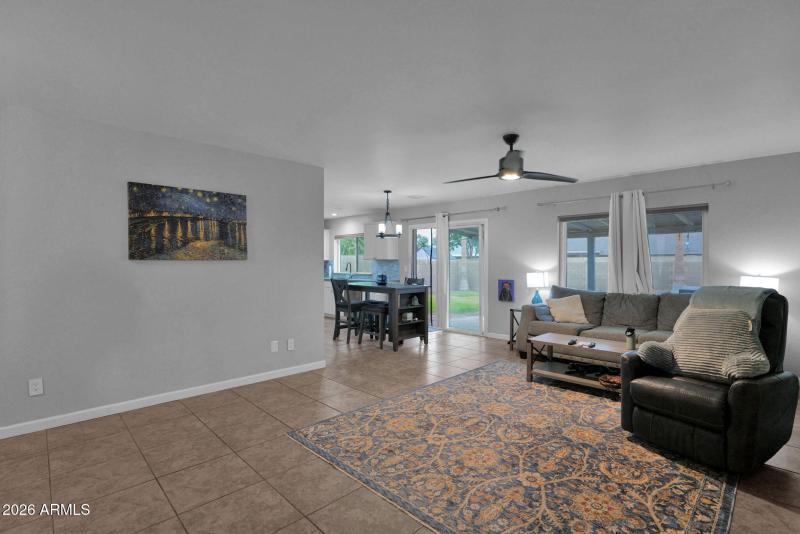 4-web-or-mls-P1426578