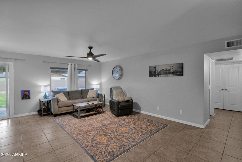 5-web-or-mls-P1426580