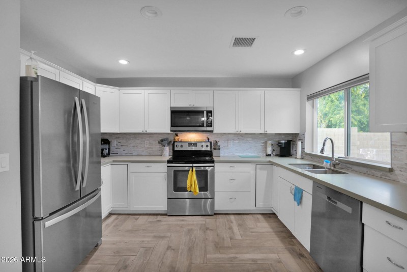 9-web-or-mls-P1426588