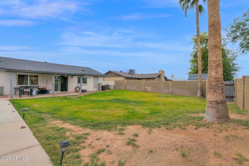 24-web-or-mls-P1426608