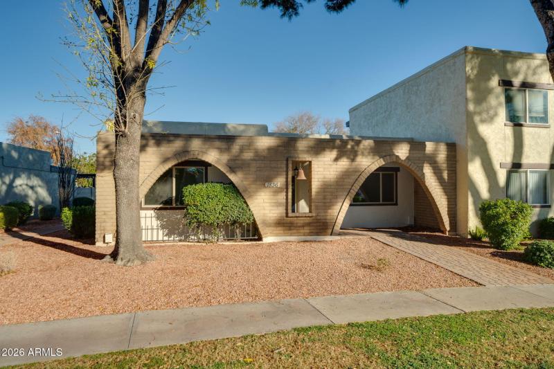 6-web-or-mls-Exterior-5