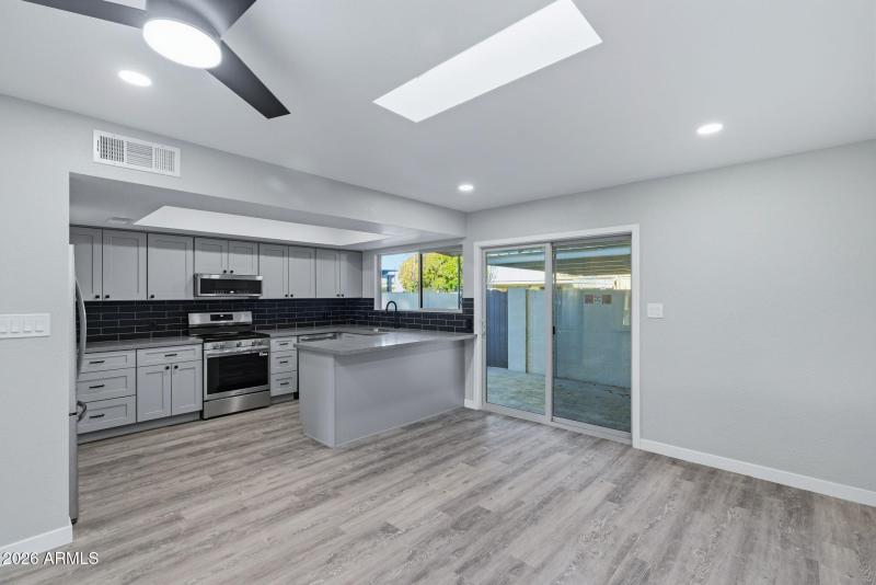 19-web-or-mls-Interior-6