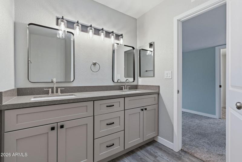 36-web-or-mls-Interior-23