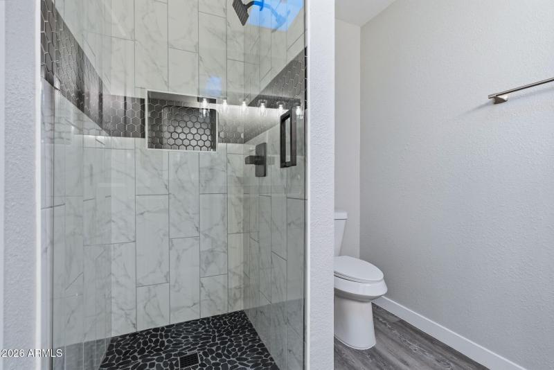 37-web-or-mls-Interior-24