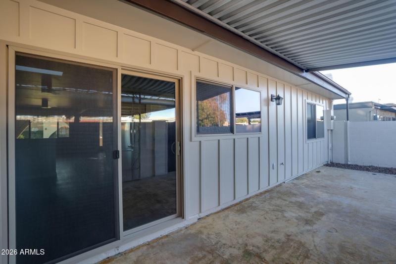 39-web-or-mls-Exterior-15