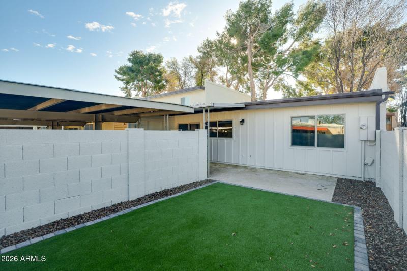 43-web-or-mls-Exterior-19