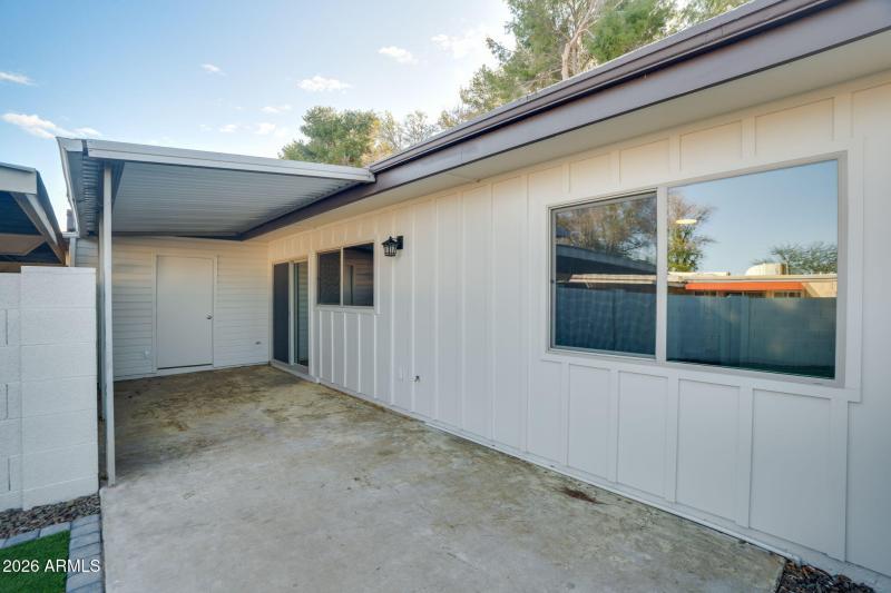 45-web-or-mls-Exterior-21