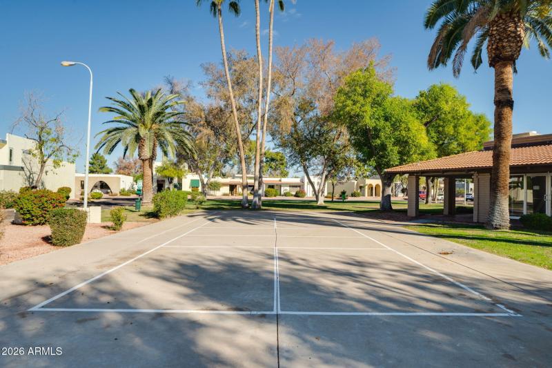 54-web-or-mls-Exterior-30