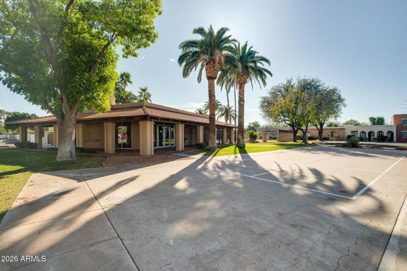 55-web-or-mls-Exterior-31