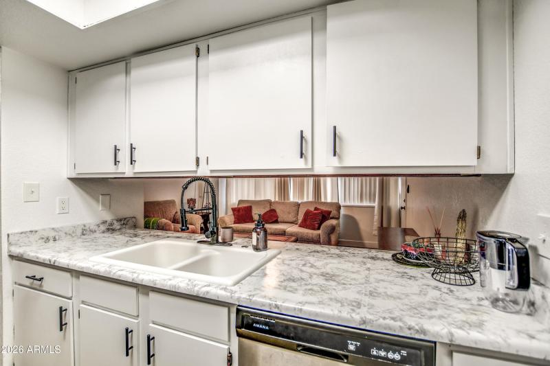 Kitchen 6