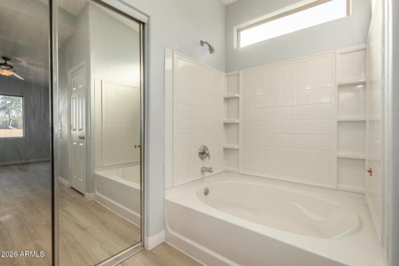 3230 S 74TH Lane, Phoenix - bathroom