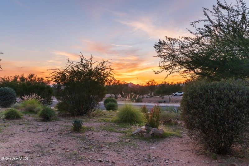 Sunsets & Mtn Views!