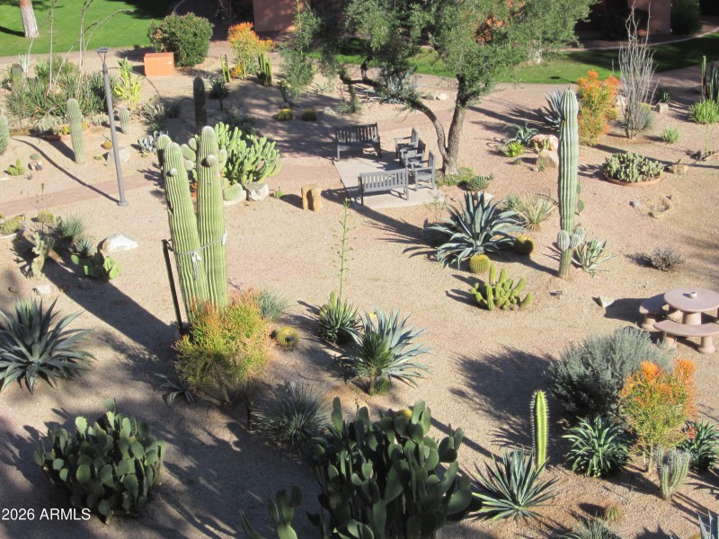 10 423 VIEW FROM BALCONY