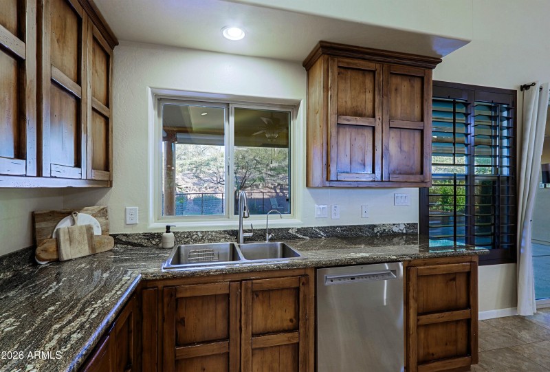 Kitchen 8