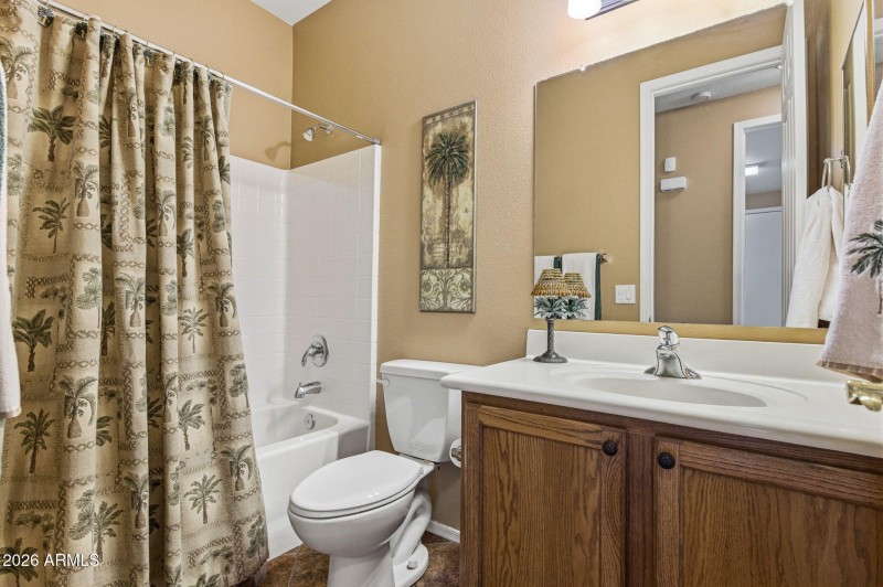 19-web-or-mls-45558 W Mountain View Rd-1