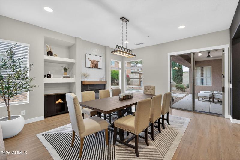 23-web-or-mls-43-E Smokehouse Trail