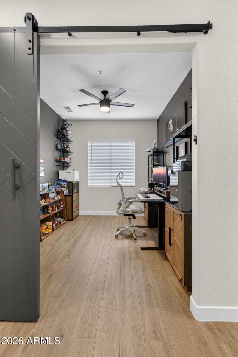 26-web-or-mls-30-E Smokehouse Trail