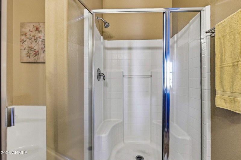 30-web-or-mls-45558 W Mountain View Rd-3