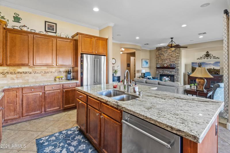 20894 W Lost Creek Dr-23