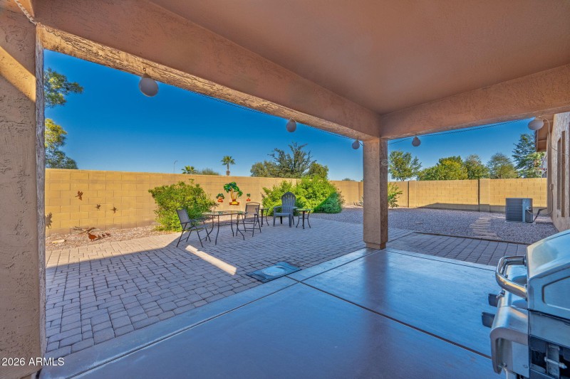 37-web-or-mls-45558 W Mountain View Rd-3