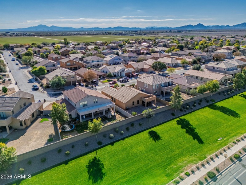 43-web-or-mls-45558 W Mountain View Rd-4