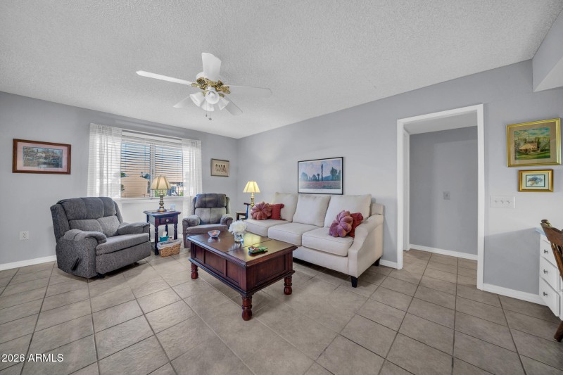 9330 W Manzanita Dr-11_(2048)