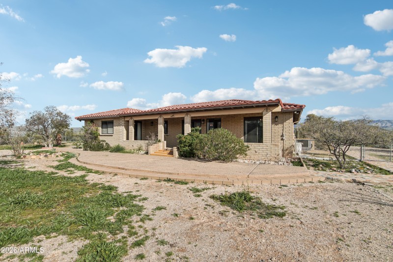 41-print-S April Dr-S0601-041