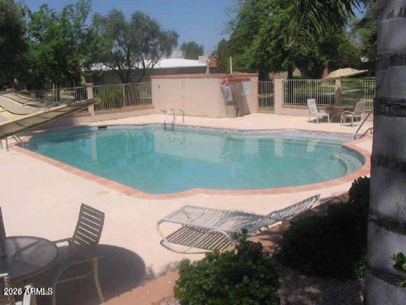 1320 Bethany Home - Exterior 8