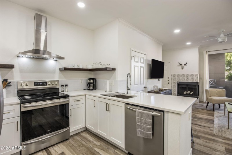 5-web-or-mls-D46A0612