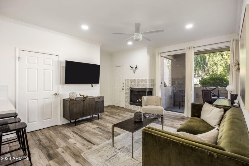 2-web-or-mls-D46A0599