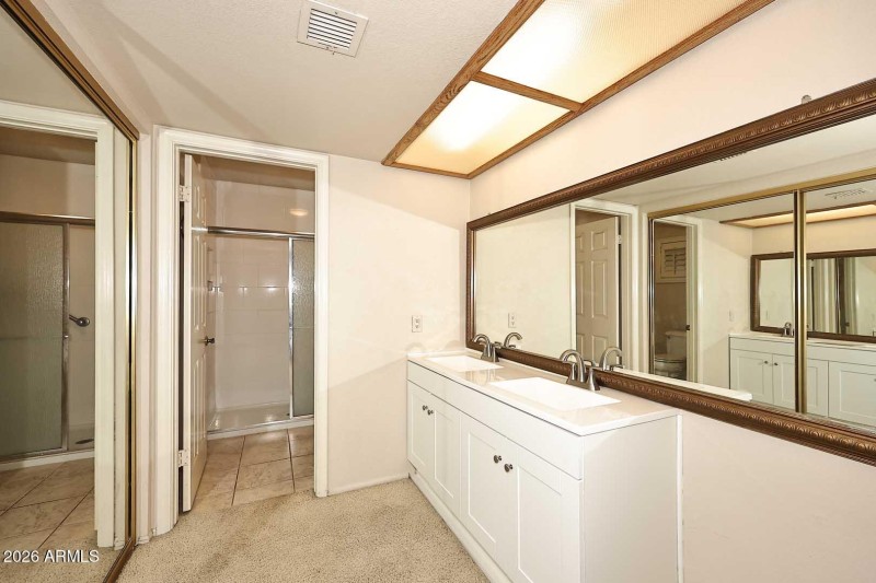 Guest Bedrooom-Ensuite