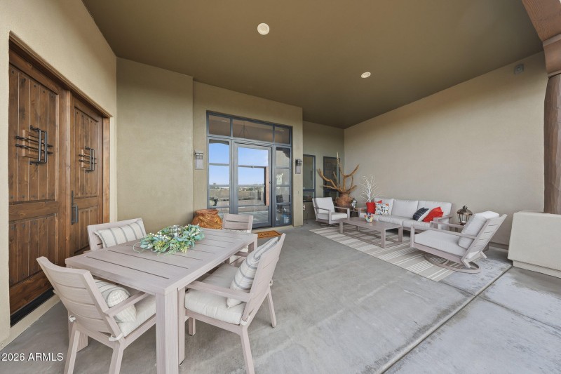 Courtyard with access to Bedroom 3