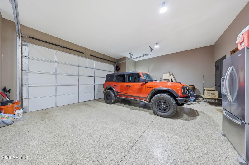 Garage with space for 3
