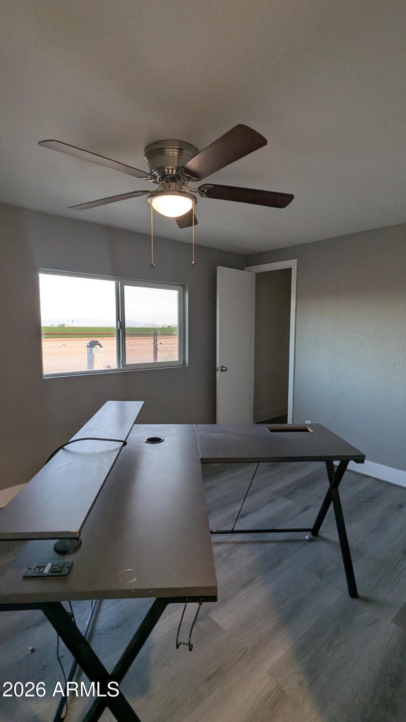 PXL_20260106_235405667