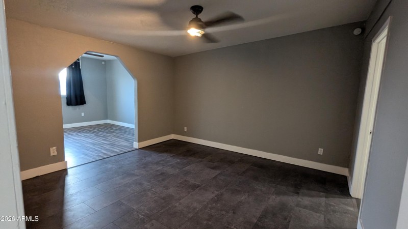 PXL_20260106_235641428